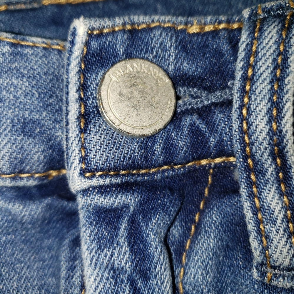 BLANKNYC Denim Women's  Miniskirt,  Size 25 - Picture 5 of 7